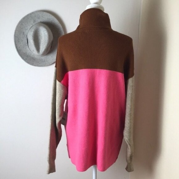 𝅺Free People Pink & Brown Oversized Colorblock Turtleneck Sweater / Pullover - Picture 5 of 13